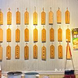 3块钱一份掉渣酥饼 蘸着汤底吃绝摆