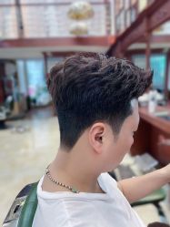 -尼特斯男士发型馆