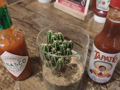 -HIGH FIVE哈福手工汉堡(桂林路店)