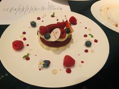 -运·中餐厅(成都华尔道夫酒店)