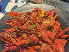 -松哥油焖大虾.小龙虾.黑鸭煲(海岸城店)