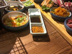 -明洞阿姨·韩式酱蟹烤肉·创意料理(三元桥店)