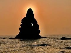 -青岛石老人海水浴场
