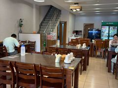 -贵宾庄炸酱面·韩式料理(火炬八街店)