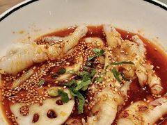没骨头鸡爪-新太二·鲜料川菜(万泰汇店)