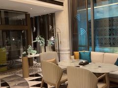 -浅深(世茂滨江精品店)