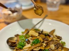 -一坐一忘云南菜(嘉里中心店)