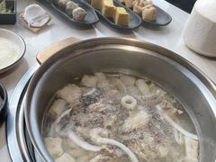 -喃喃椰·糟粕醋·椰子鸡火锅(七堡花园店)