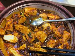 -渝是乎酸菜鱼·川渝小炒(新世界百货望京店)