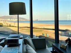 -青岛朗艺美术馆·海景咖啡