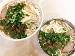 -花溪王记牛肉粉(四季花溪商场店)