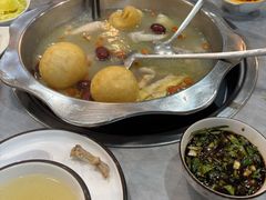 -光头药膳鸡(莱茵小镇店)