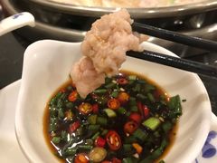 -老来福·非遗酸汤兔(凯旋路店)
