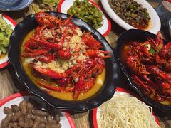 -阿郎龙虾烧烤海鲜馆(苏河融景店)