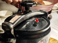 -雀舞云南菜(天津天河城购物中心店)