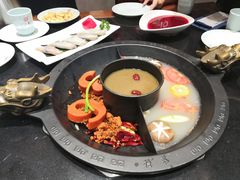 -重庆德庄火锅(体育中心店)