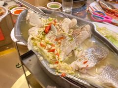-光海鲜鱼翅餐厅(叻差拉披色路店)