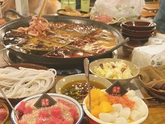 -正南齊北重庆老火锅(光华村直营店)