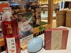 -若蘭慈·无国界素食料理(欢乐海岸店)