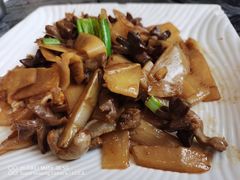 酸笋炒鸡杂-美极鲜食坊(宝安南路店)