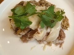 -侬佳蒸菜馆(听潮店)