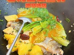 -老刘生态大鱼坊铁锅炖鱼(赛马场店)