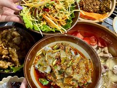 -阿山卓·野生菌火锅·纳西火塘烤肉