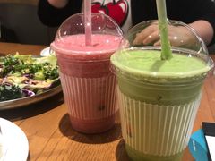 足足半颗牛油果霜-乐凯撒披萨(卓悦汇店)