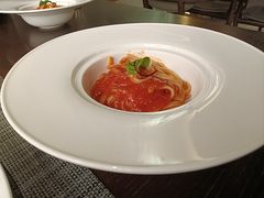 -卡普里披萨·牛扒·下午茶