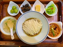 -同得兴 Since·1995 传统苏式面馆(嘉馀坊店)