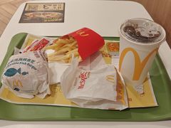 -麦当劳(虹口星荟中心店)
