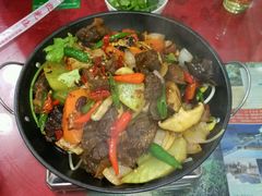 -乡土特色.冷锅鱼.牦牛肉汤锅