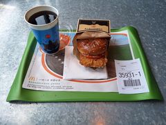 -麦当劳(新王府井店)