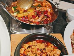 -南海底小海鲜·湘菜(鲁巷吴家湾店)