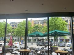 -星巴克(杭州桐庐利时广场店)