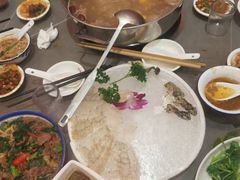 -官塘陈记鱼生·潮汕砂锅粥·牛肉火锅(潮枫路总店)