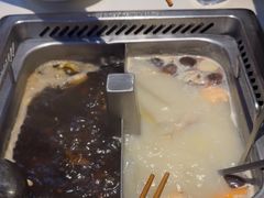 -海底捞火锅(威高广场店)