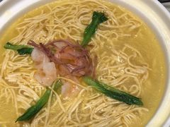 -金时代顺风大酒店(临港百联店)