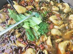香辣石锅鱼-九寨沟石锅鱼(沣峪口二十年店)