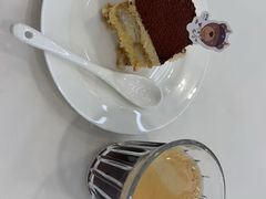 -上海宝宁宝马4S店