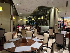 -广州万富希尔顿酒店·感趣自助餐厅·金秋蟹宴生蚝海鲜刺身烧烤