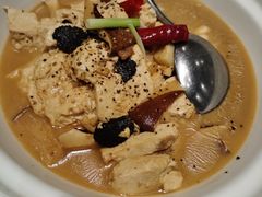 鲍鱼豆腐-千滋百味·醉江澜花园餐厅(街道口店)