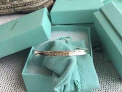 -Tiffany & Co.蒂芙尼
(广州太古汇店)