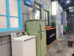 -超越炭火牛蛙火锅鸡(河东店)
