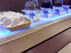 -荣誉国际酒店-云顶旋转餐厅