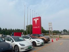 -TESLA 特斯拉(北京南四环中路特斯拉中心)