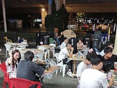 -老街烧烤大排档·地道湖北菜·龙虾馆(汉口火车站店)