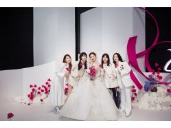 -MECCI婚礼摄影跟拍(红东方广场店)