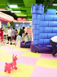 -欢乐陶陶主题乐园(汕尾信利城市广场店)