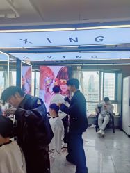 -藤野造型烫发染发